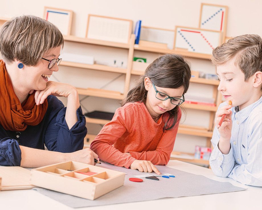 Grundschule mit Montessori-Konzept